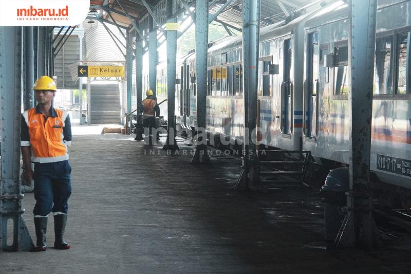 PT KAI akan luncurkan KLB untuk tanggap covid-19. (Inibaru.id/ Triawanda Tirta Aditya)<br>