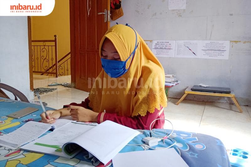 Nggak usah sedih kalau harus melewatkan Lebaran di kos. (Inibaru.id/ Zulfa Anisah)