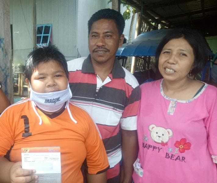 Video perundungan yang dialami Rizal viral di media sosial. Dia pun mendapatkan simpati dari banyak pihak (Twitter.com/pupungponeng)