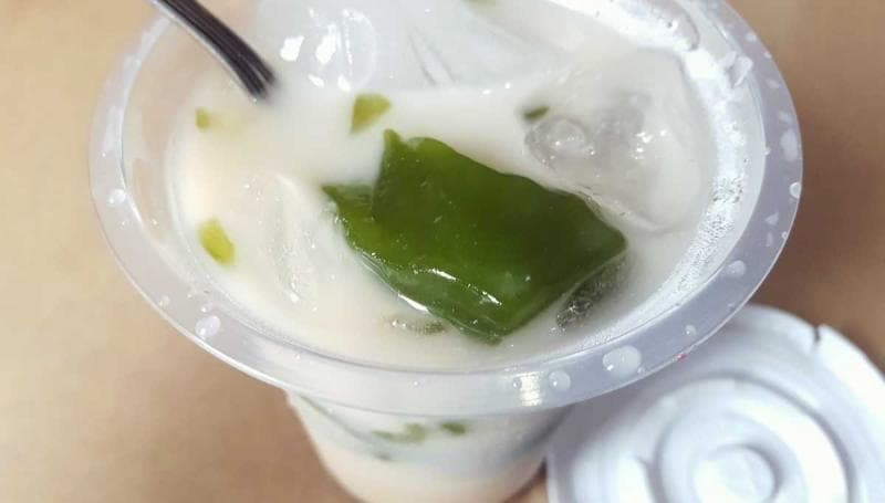 Minuman cincau baik bagi kesehatan pencernaan. (Kompasiana/wardhanahendra)