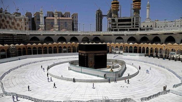 Suasana Makkah pada saat pandemi. (Thenational.ae)