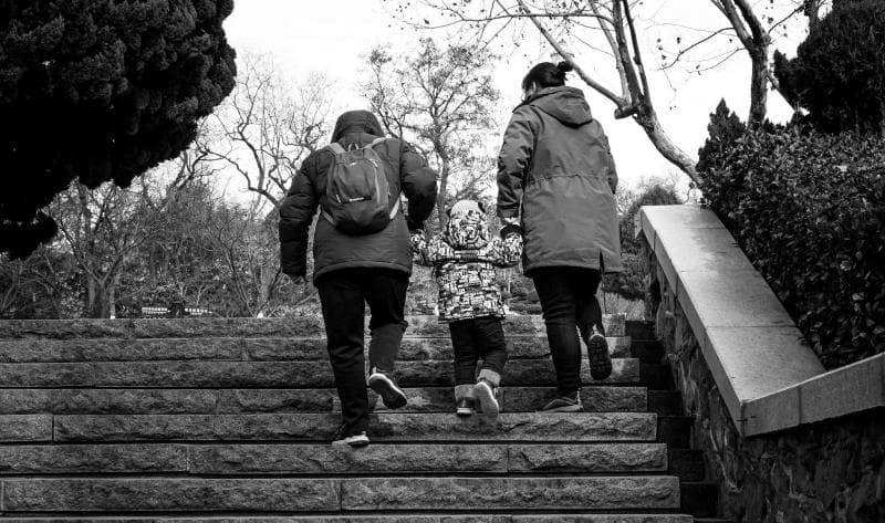 Banyak orang berpikir jika tinggi badan dipengaruhi oleh tinggi orang tuanya. (Flickr/gauthierdelecroix)