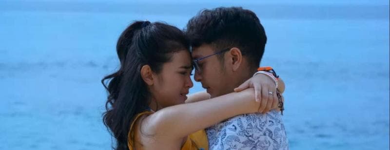 Dave dan Caramel (kincir.com)