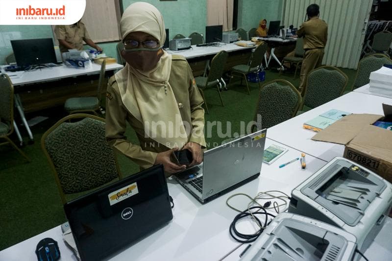 Laptop-laptop yang dipinjamkan SMA 5 Semarang. (Inibaru.id/ Audrian F)<br>