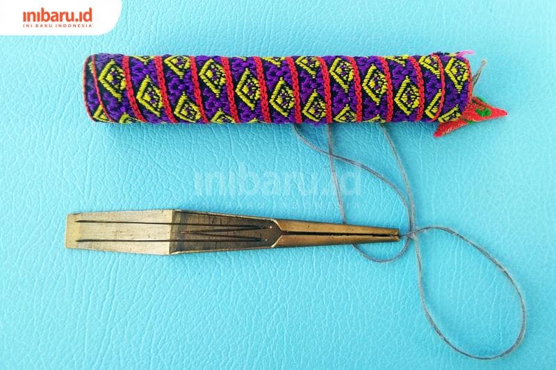 Jenis harpa rahang lain dari Vietnam yang dibuat dari logam. (Inibaru.id/ Isma Swastiningrum)<br>