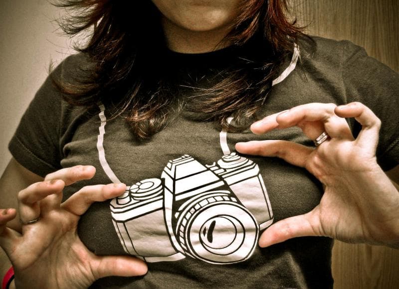 Ilustrasi payudara besar sebelah. (Flickr/Erin Leigh McConnell)