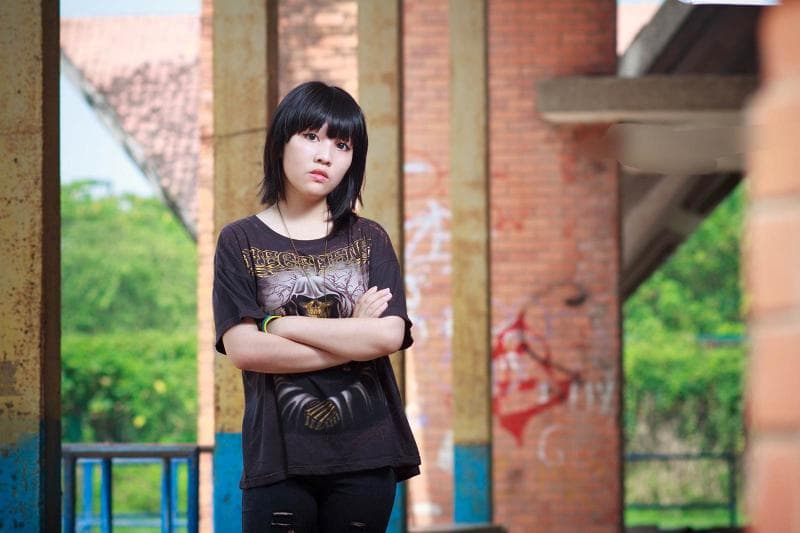 Ilustrasi baju yang pas untuk menutupi payudara tidak rata. (Flickr/Mac Vincente)