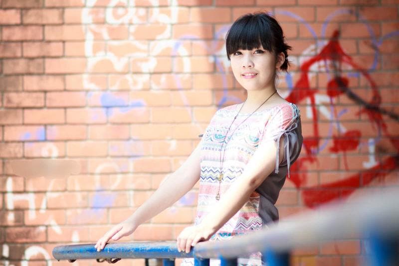 Memakai padding bisa membuat payudara terlihat lebih simetris. (Flickr/Mac Vincente)