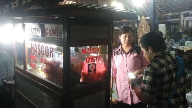 Penjual nasi goreng rawan mengalami kriminalitas. (Suara)&nbsp;