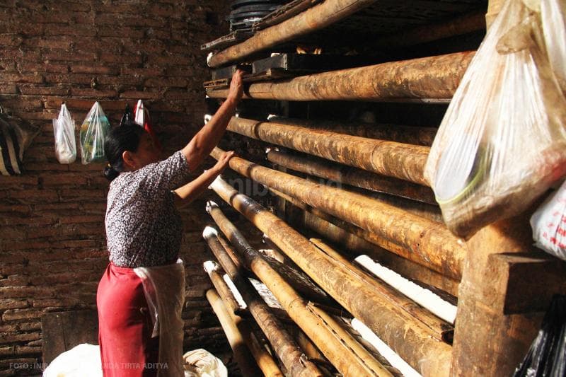 Setelah 15 menit, adonan tahu telah jadi seutuhnya dan siap untuk dijual.<br>