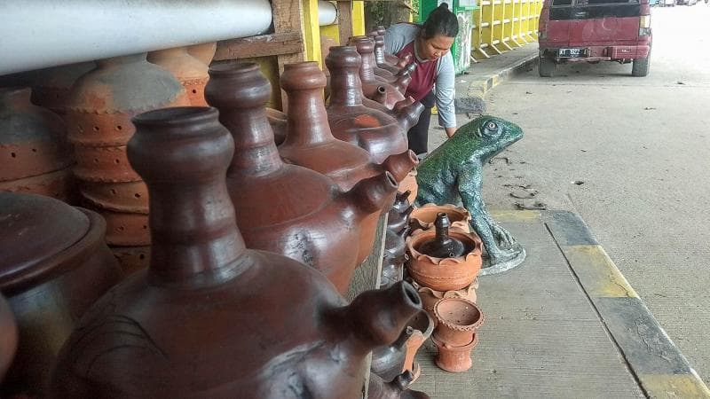 Pernah Bertanya Mengapa Air Kendi Rasanya Dingin Seperti Air Es? Ini Jawabannya!