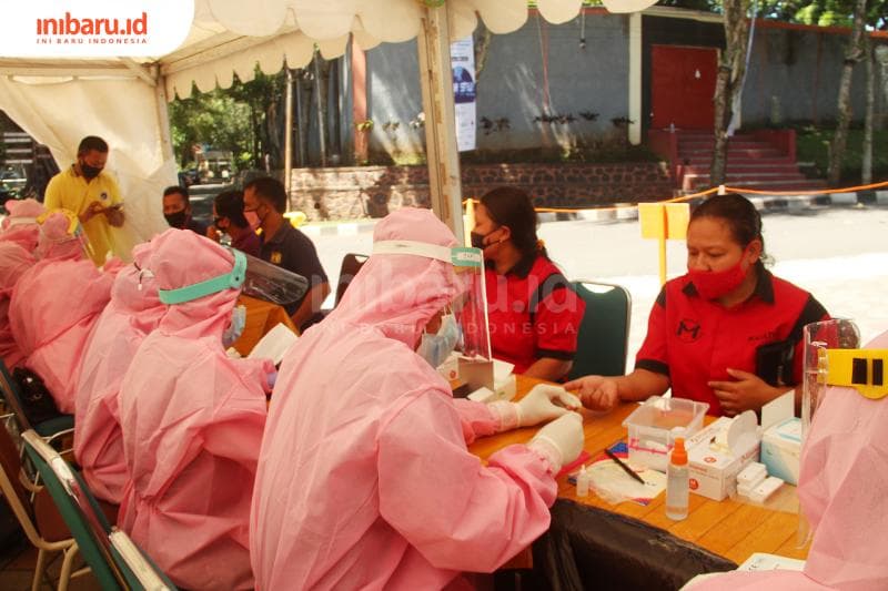 Suasana rapid test gratis di UKSW Salatiga. (Inibaru.id/ Zulfa Anisah)