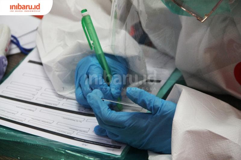 Ilustrasi: Tes pendeteksian virus corona. (Inibaru.id/ Triawanda Tirta Aditya)<br>