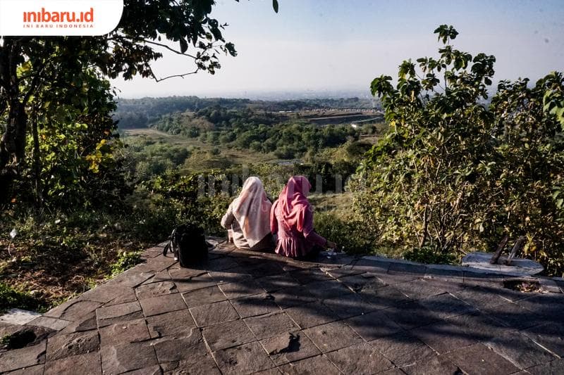 Panorama ini bisa kamu temu lewat Lapangan Tembak Tembalang. (Inibaru.id/ Audrian F)<br>