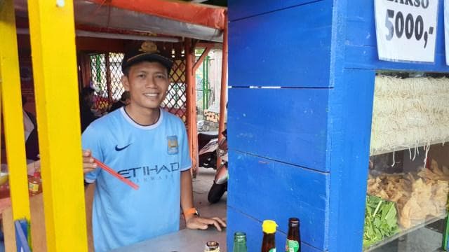 Dulu Gatot pernah jualan di kampung. (Heta News)