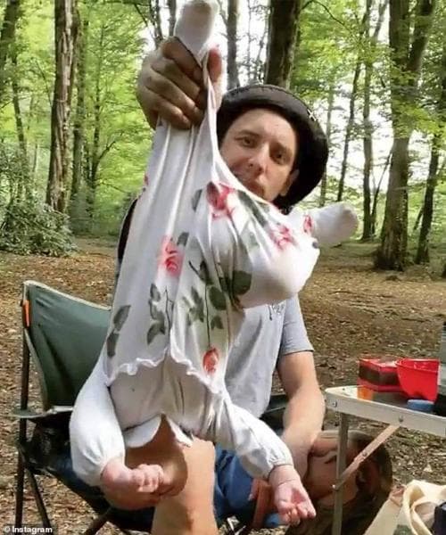 Menurutnya bayi bisa diperlakukan layaknya moneyt. (Istimewa)