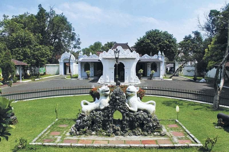 Keraton Kasepuhan Cirebon. (Wartawisata)