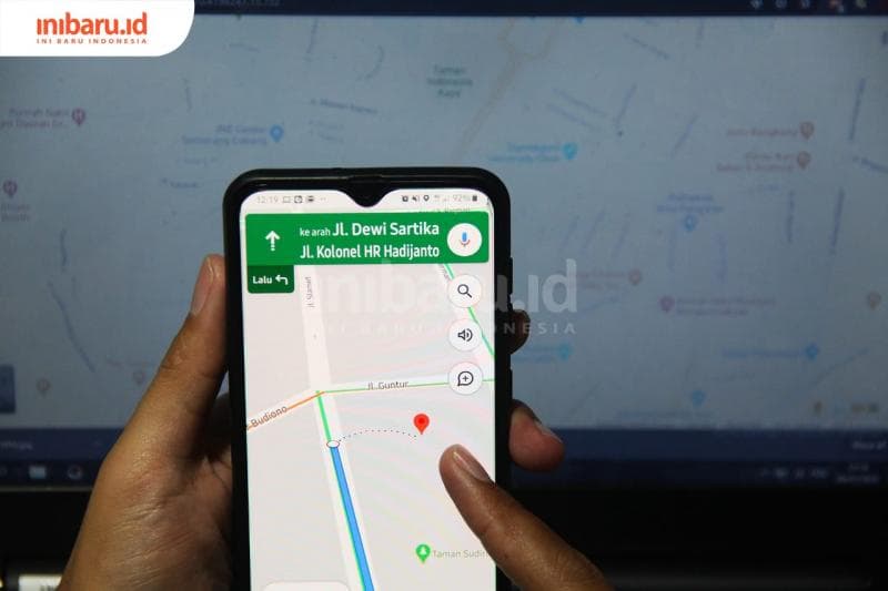 Ilustrasi: Banyak perempuan kesulitan membaca peta. (Inibaru.id/Triawanda Tirta Aditya)