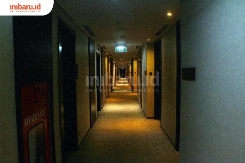 Ilustrasi: Pilihlah hotel yang nggak berada di zona merah. (Inibaru.id/ Triawanda Tirta Aditya)