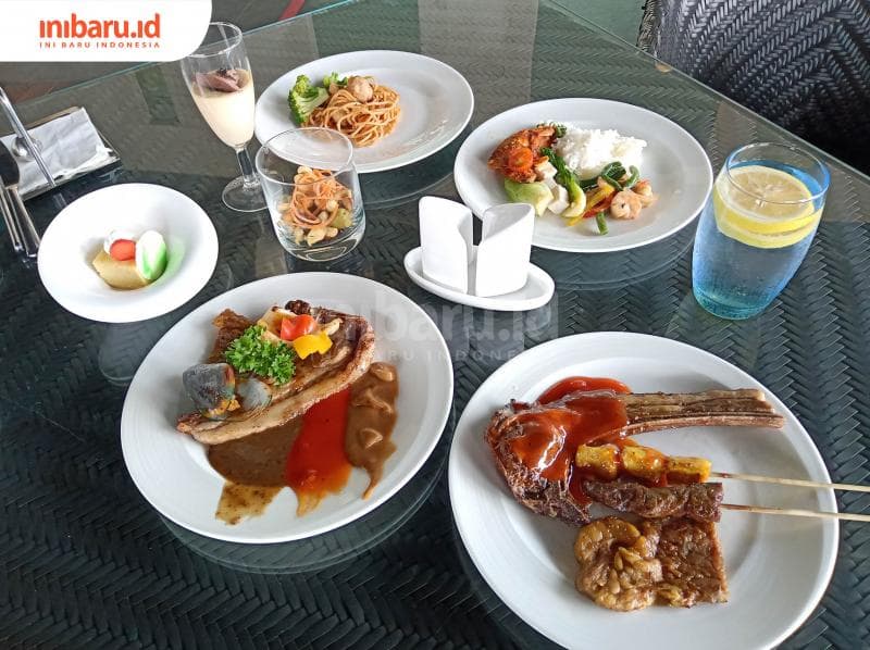 Barbeku buffet ini bisa kamu nikmati sepuasnya. (Inibaru.id/ Zulfa Anisah)