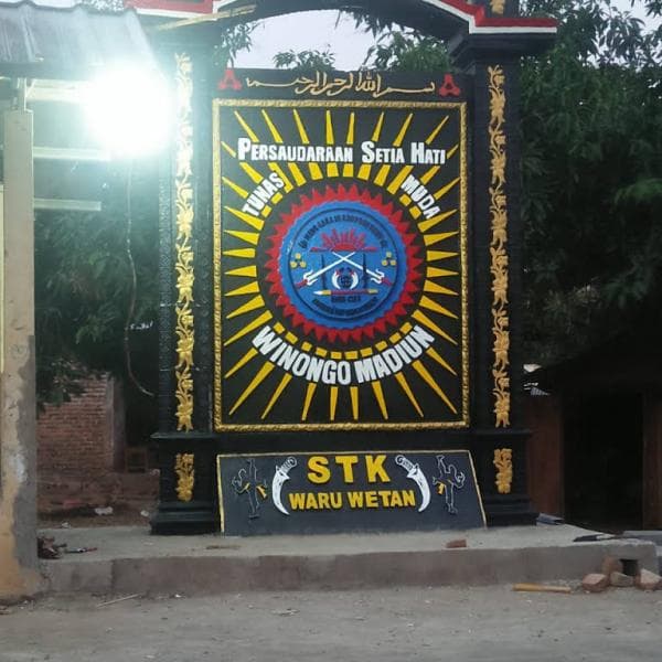 Ilustrasi tugu PHSW. (tugu-sh-winongowaru-wetan)