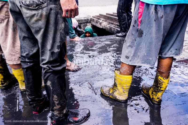 Menunggu giliran masuk.<br>