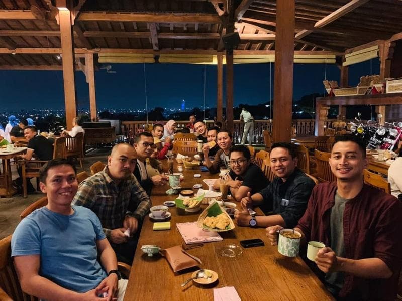 Koenakoeni Cafe Gallery cocok untuk acara kumpul keluarga atau bersama teman. (Instagram/Imam.santoso782)
