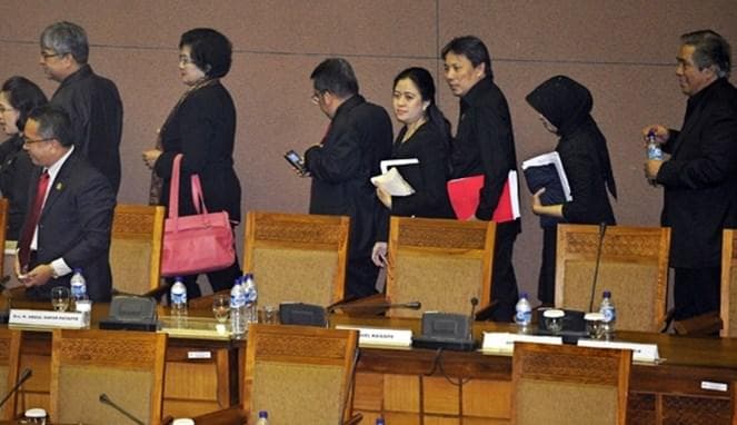 Puan dan Fraksi PDI-P Walkout. (Boombastis)
