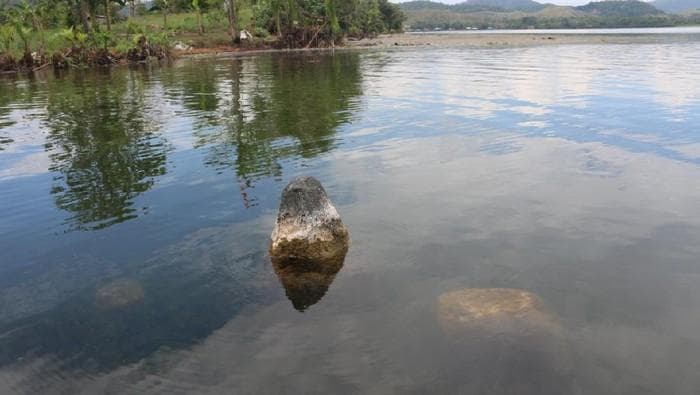 Batu Beranak berasal dari zaman Megalitik. (Minews/Badan Arkeologi Papua)