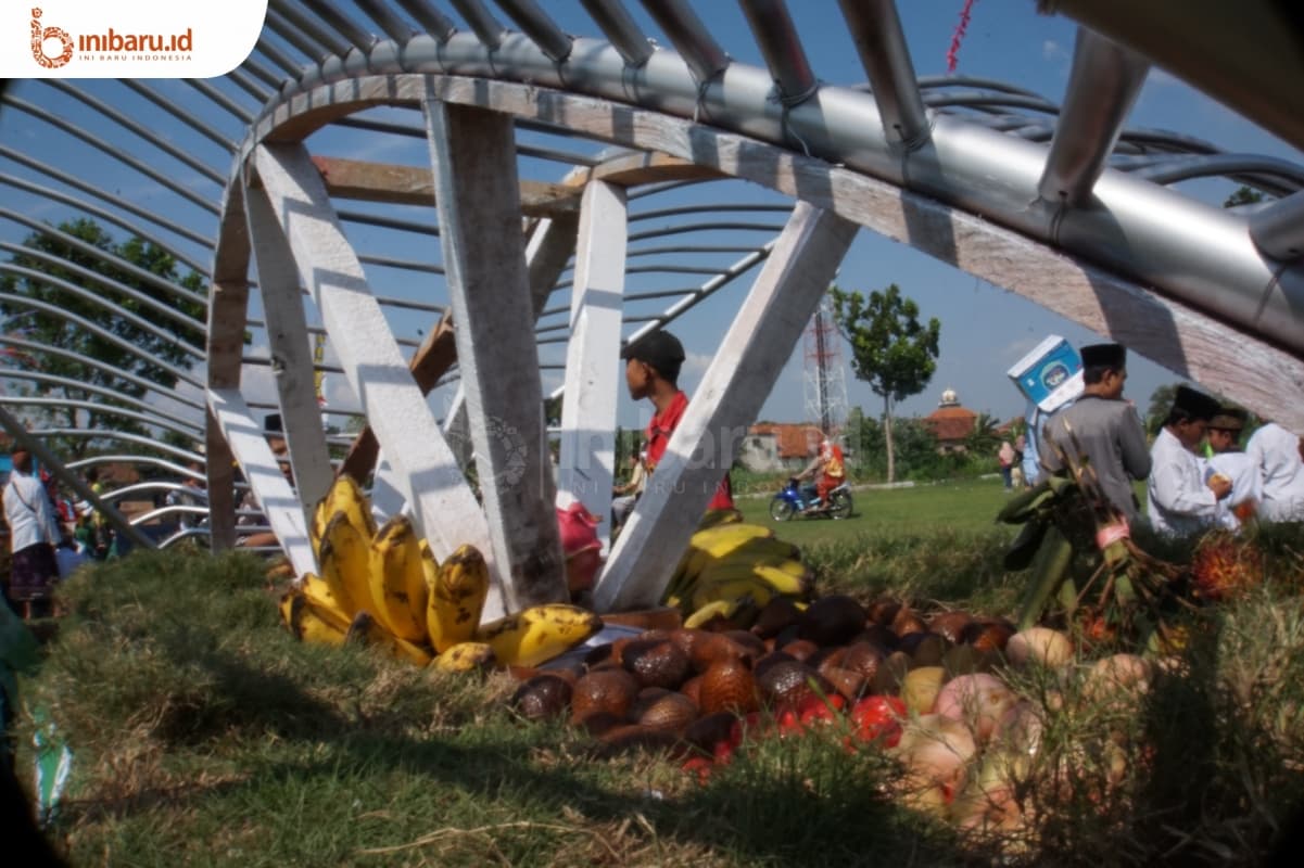 Salah satu tandu yang diarak dalam acara Festival Ampyang Maulid, Selasa (20/11/2018)