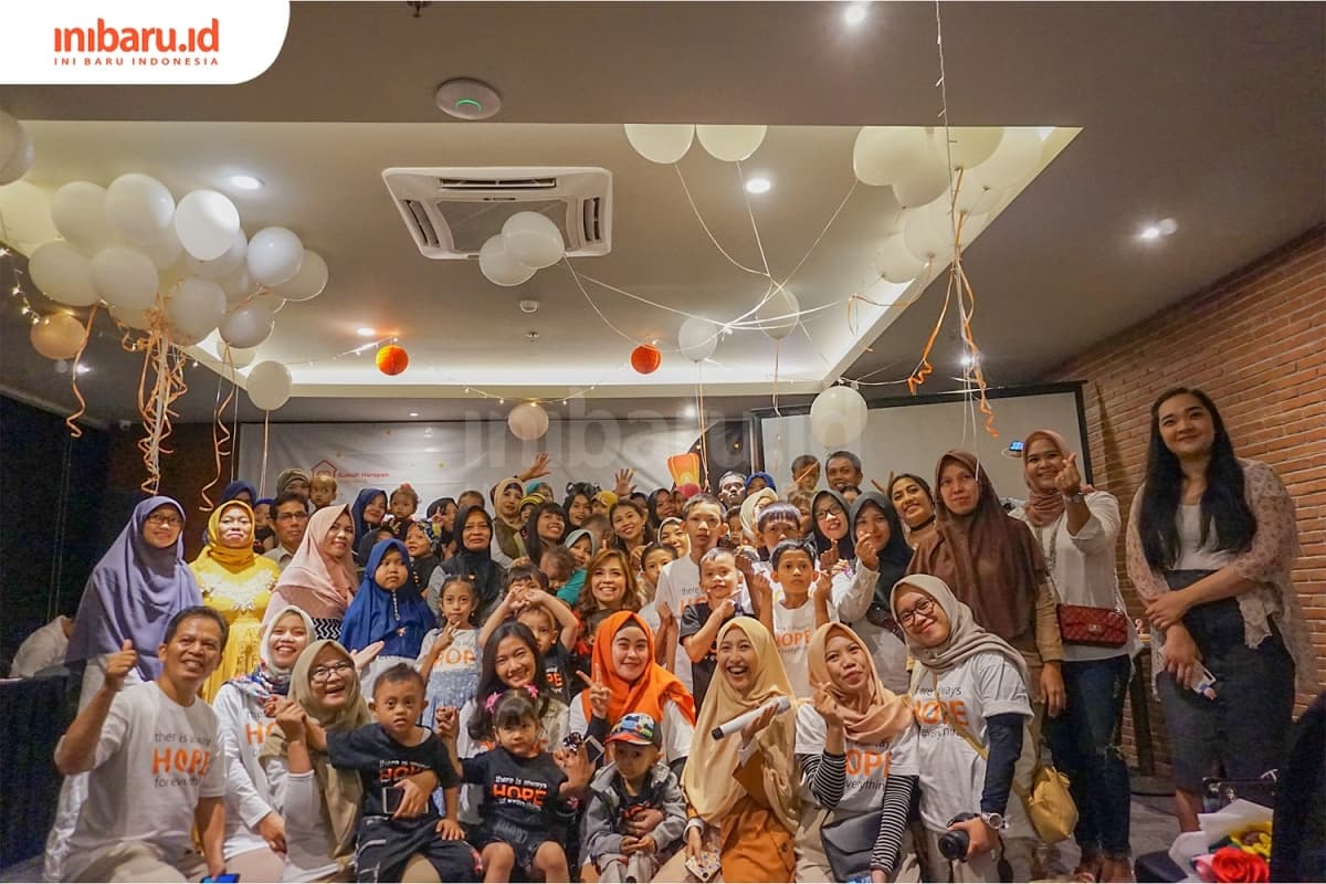 Rumah Harapan Indonesia cabang Semarang merayakan ulang tahunnya ke-2 pada Jumat (26/4/2019) di Alstay Hotel, Semarang. (Inibaru.id/ Ida Fitriyah)