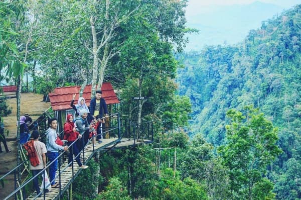 Berburu Spot Instagenik di Banjarnegara, Kunjungi Tempat-Tempat Ini!