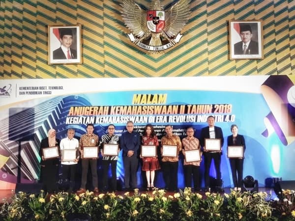 Sediakan Beasiswa Pendidikan, Medcom.id Diganjar Penghargaan dari Kemenristekdikti