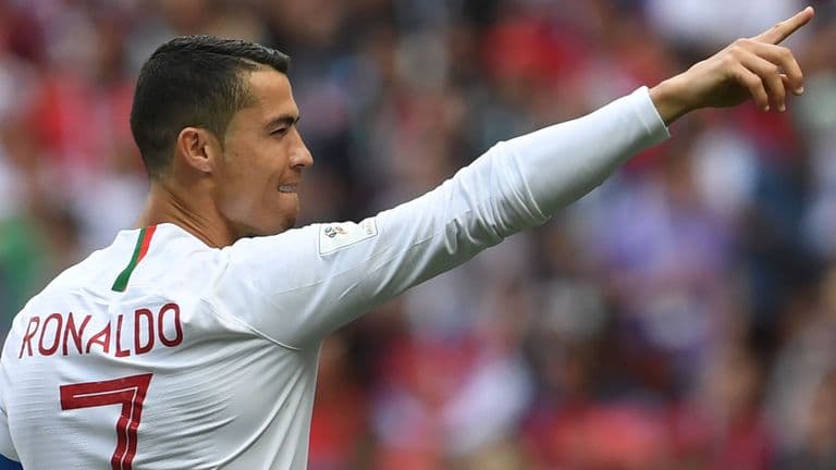 Cristiano Ronaldo saat membela Timnas Portugal (Skysports.com)