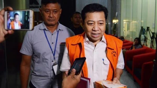 Setya Novanto terpergok keluyuran di luar Lapas Sukamiskin, Bandung. (Tempo)