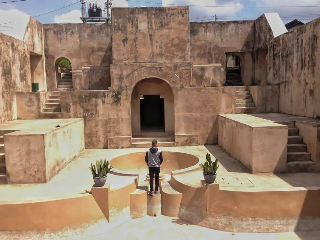 Mirip dengan Taman Sari, Situs Warungboto Kian Hit di Yogyakarta