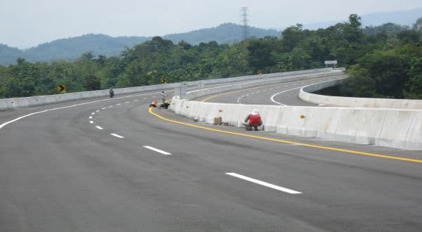 Tujuh ruas tol segera beroperasi bulan ini. (Okezone.com)