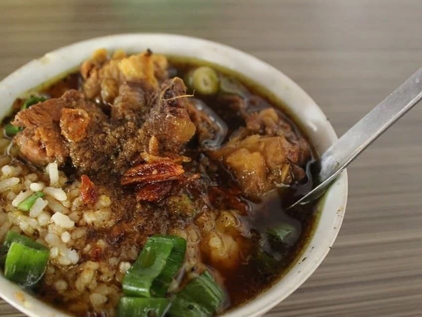 Nasi grombyang (tripadvisor.com)