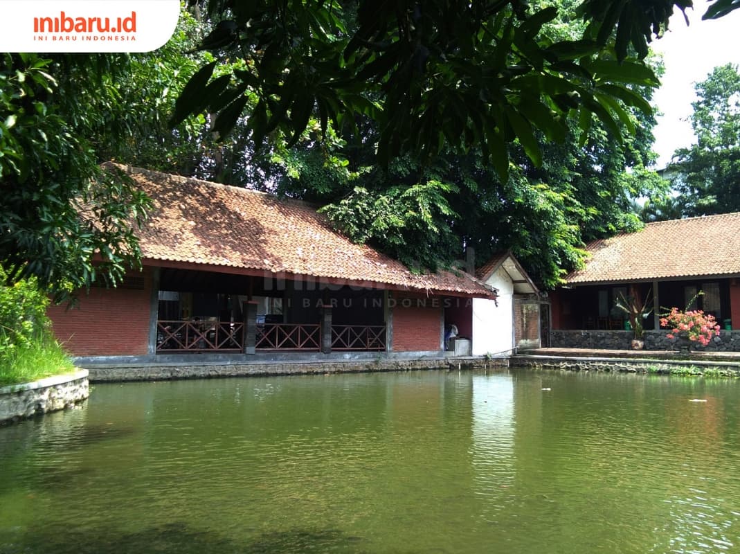 Sejarah Taman Lele nggak lepas dari kisah Nyi Tuk Sari. (Inibaru.id/ Isma Swastiningrum)