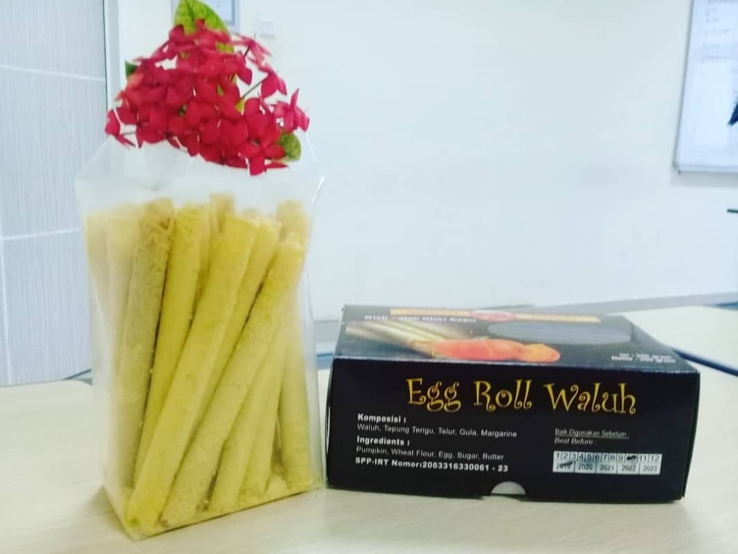 Oleh-Oleh Khas Cepu yang Berawal dari Usaha Rumahan: <em>Egg Roll</em> Waluh Ngudi Roso