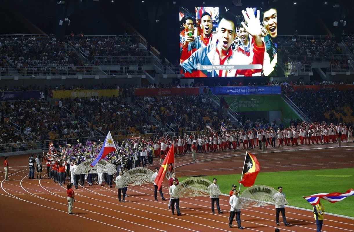 Kemeriahan Penutupan SEA Games 2019. (Dipta Wahyu/Jawa Pos)