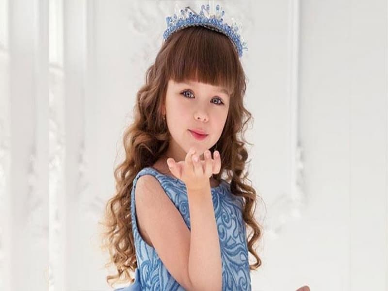 Anastasiya Knyazeva merupakan model anak di bawah President Kids Management. Dia memiliki lebih dari 498,000 pengikut di Instagram. (Instagram.com)