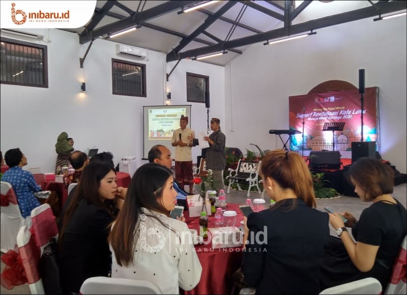 Diskusi mengenai revitalisasi Kota Lama Semarang di Gadung Oudetrap. (Inibaru.id/Ida Fitriyah)