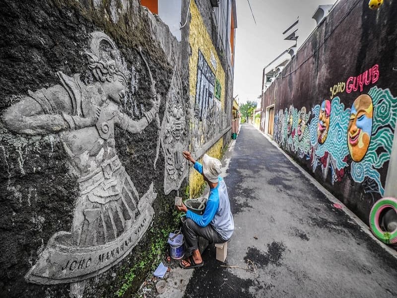 Kampung Mural Joho (okezone.com)