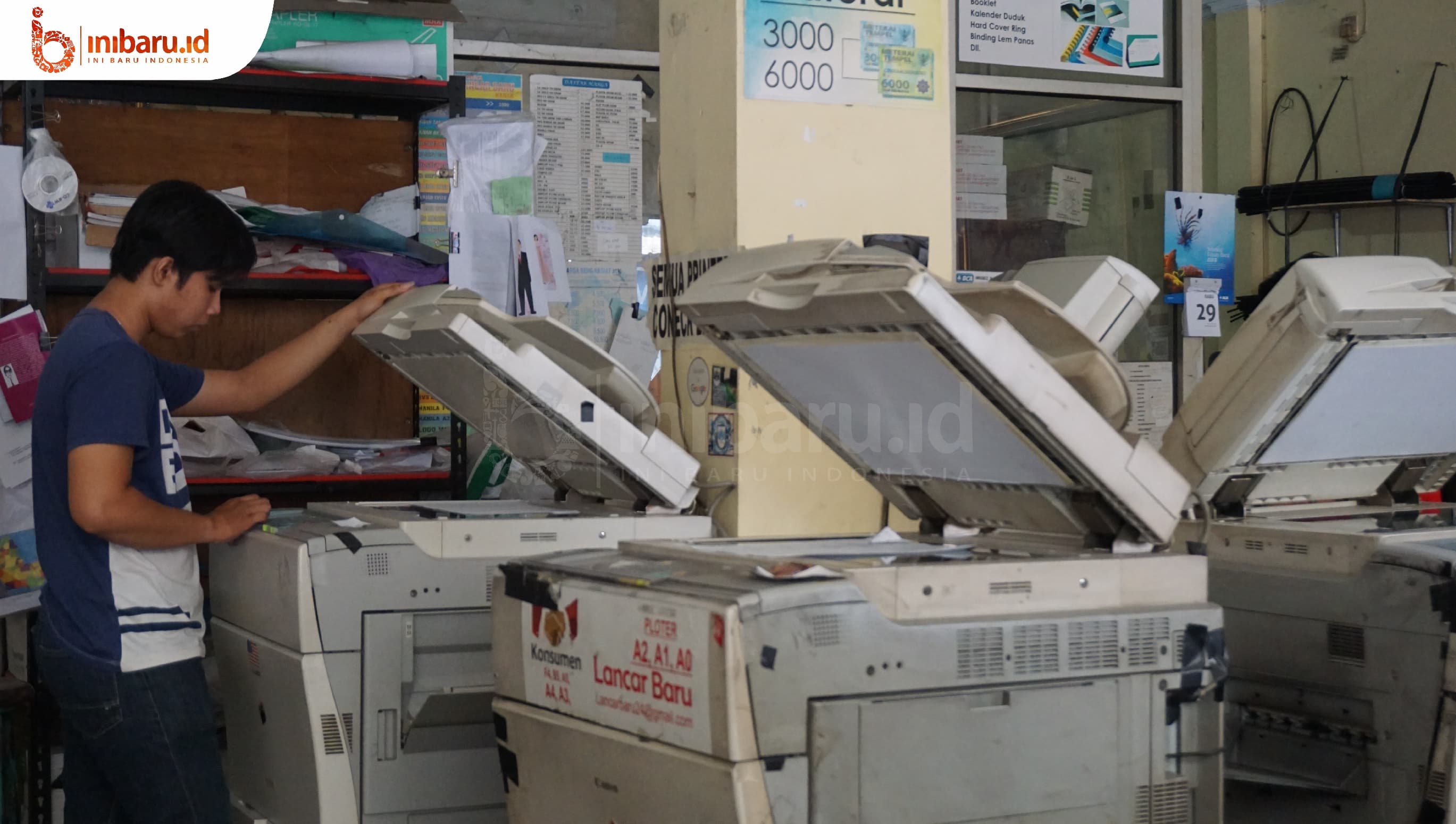 Bisnis fotokopi. (Inibaru.id/Ayu S Irawati)