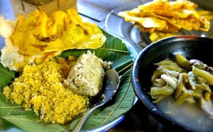 Nasi jagung. (frontonehotelpurwodadi.com)