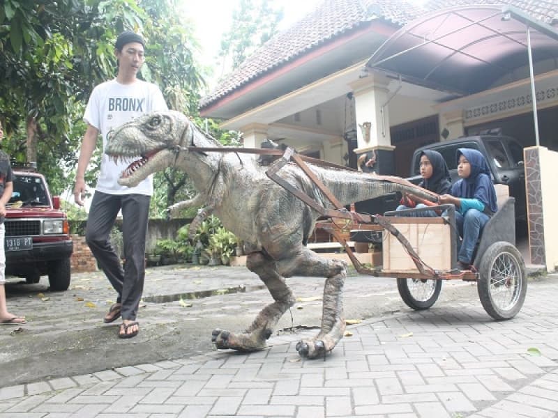 T-Rex, Robot Asli Indonesia