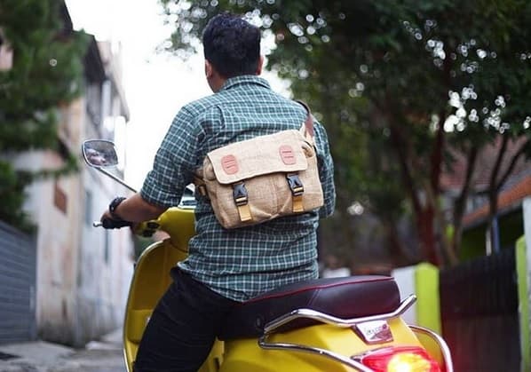 Tas dari karung goni. (Instagram.com/rumahkarunggoni)