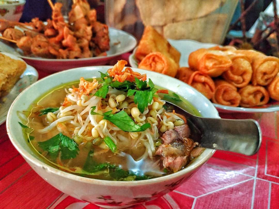 Soto Seger. (Jajanandaribandung.blogspot.com)