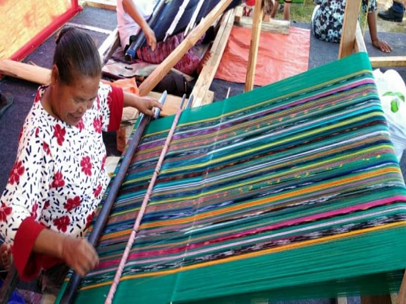 Ulos, Kisah Kebudayaan Panjang dalam Selembar Kain Tenun